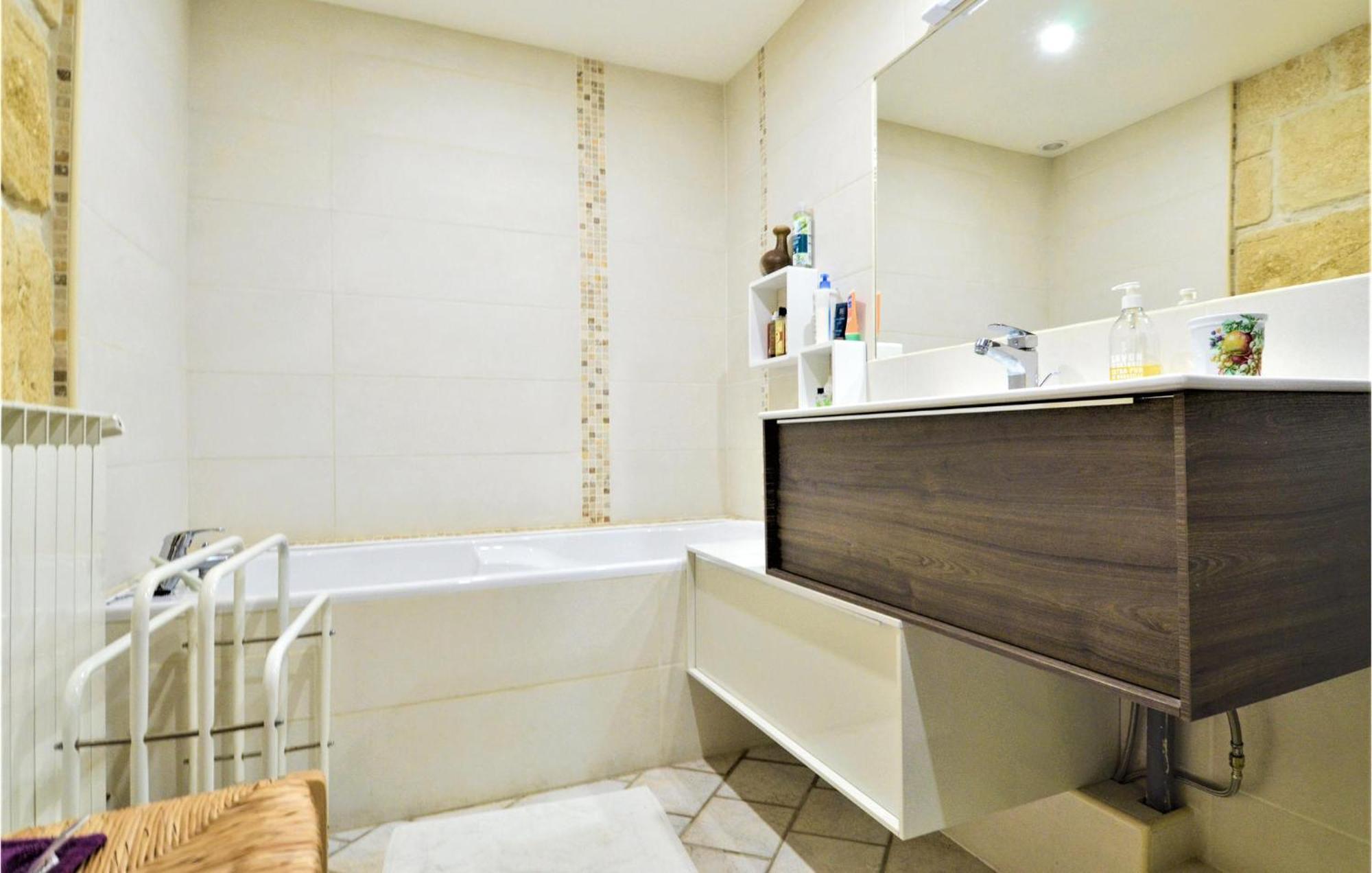 4 Bedroom Lovely Home In 말게레츠 외부 사진